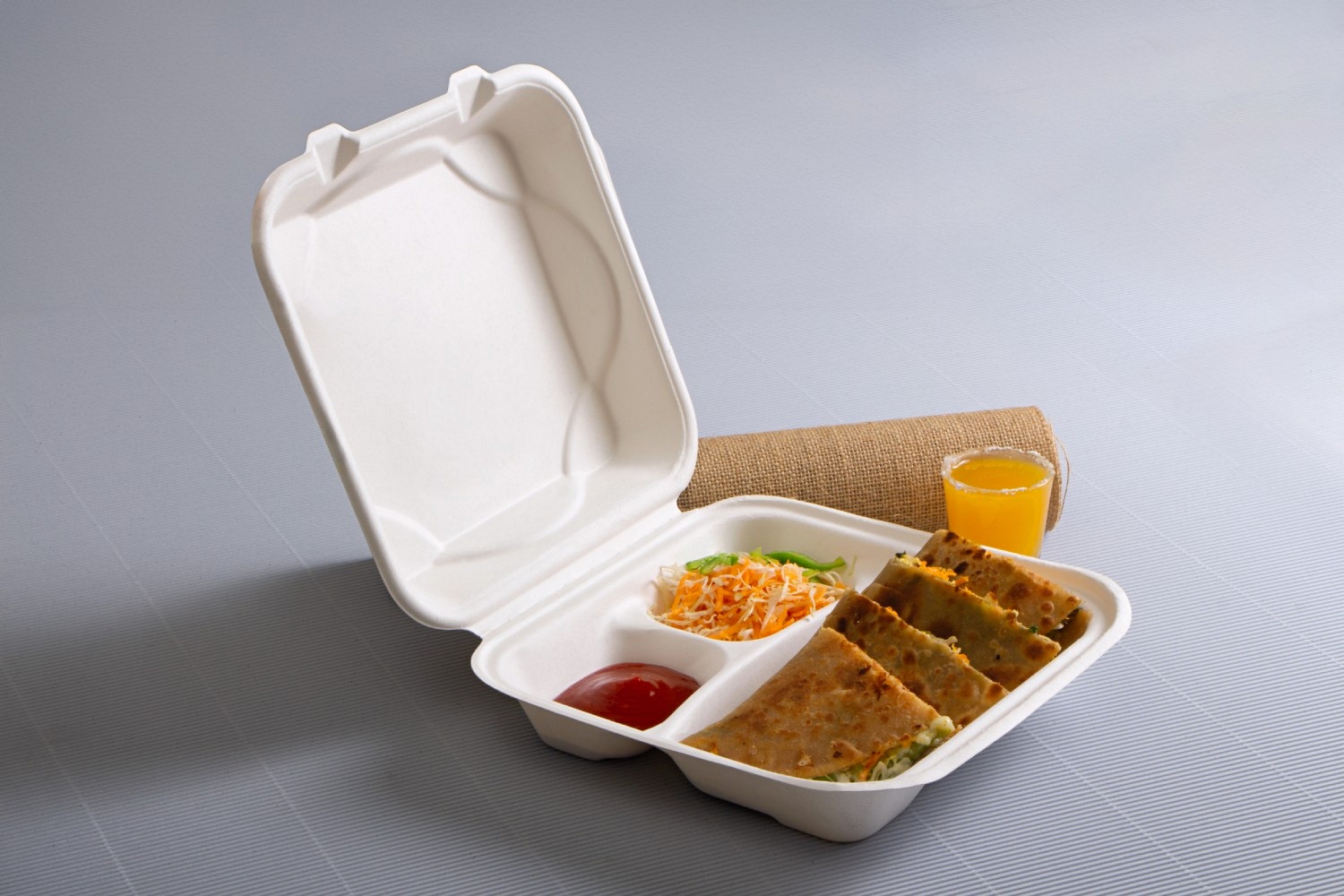 3 Compartments 9" Sugarcane Bagasse Takeout Box with Hinged Lid container - Ecolates