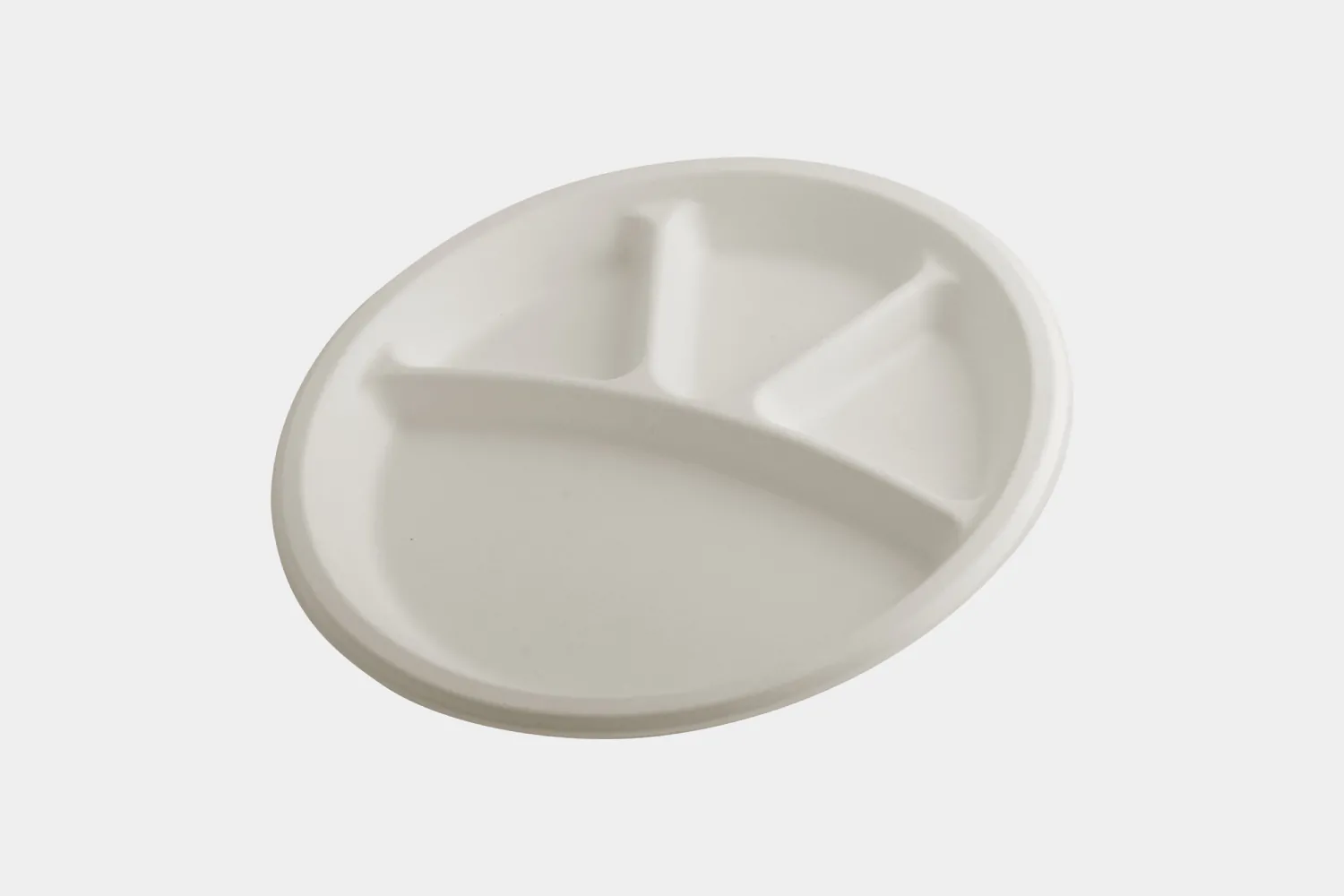 Four Section Round Biodegradable Plate Front View - Ecolates